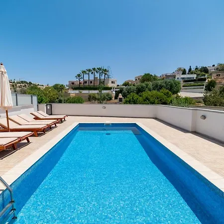 Baldacchino Villa Mellieħa