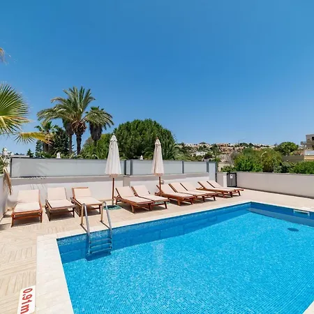 Baldacchino Villa Mellieħa