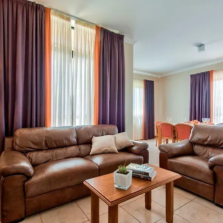 Baldacchino Villa Mellieħa