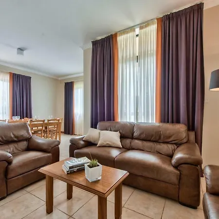 Baldacchino Mellieha