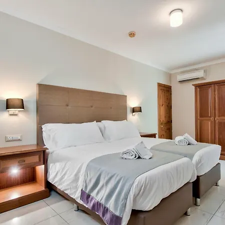 Baldacchino Mellieha