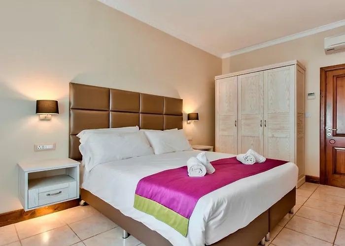 Baldacchino Villa Mellieħa