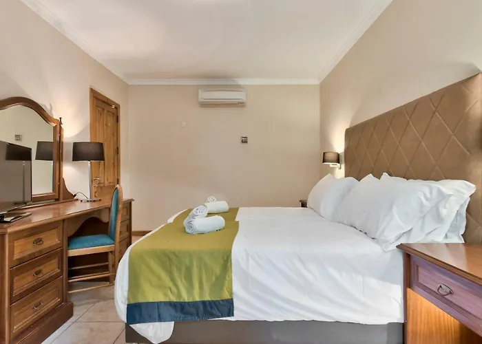 Baldacchino Villa Mellieħa