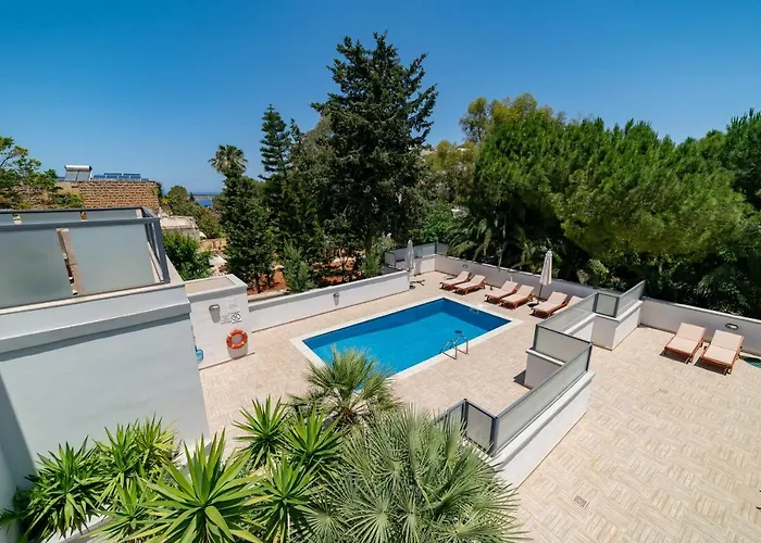 Baldacchino Villa Mellieħa